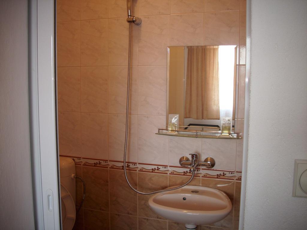 Georgievi Guest House Pomorie Luaran gambar