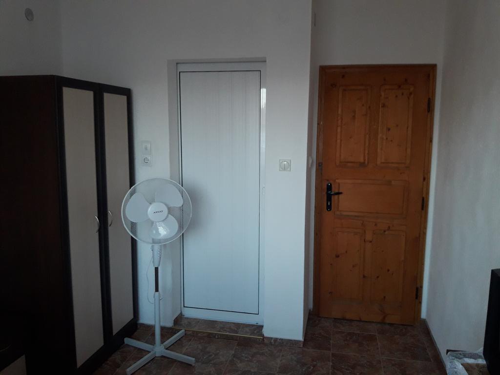 Georgievi Guest House Pomorie Luaran gambar